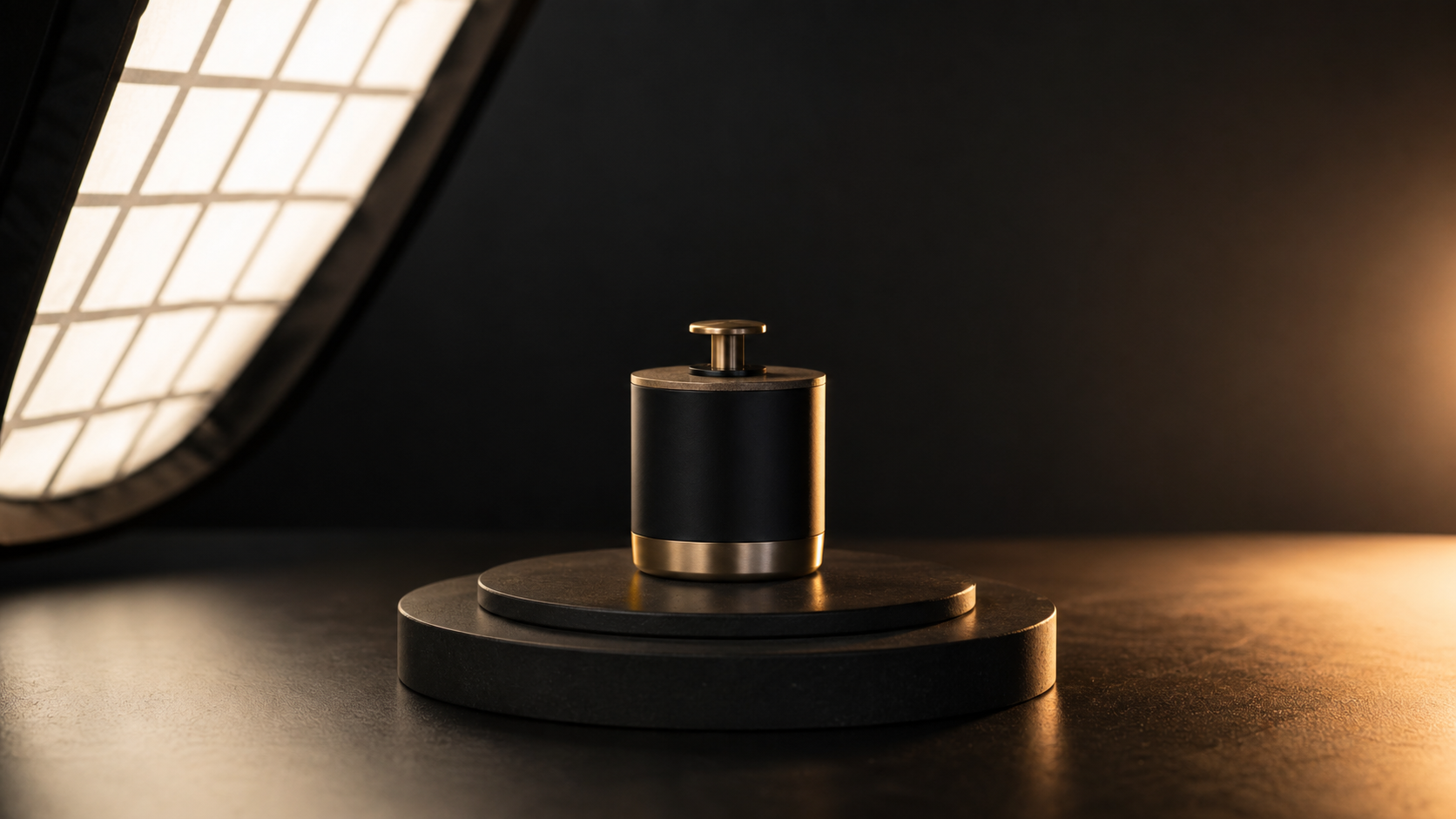 Photographie de produit sur fond neutre pour catalogue et e-commerce, studio Diaphragme